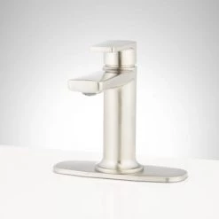Signature Hardware Berwyn 1.2 GPM Single Hole Bathroom Faucet with Pop-Up Drain Assembly