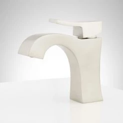 Signature Hardware Vilamonte 1.2 GPM Single Hole Bathroom Faucet with Metal Lever Handle and Pop-Up Drain Assembly -Central Brass store signature hardware 948583 alternate image 231