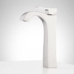 Signature Hardware Vilamonte 1.2 GPM Single Hole Bathroom Faucet with Pop-Up Drain Assembly -Central Brass store signature hardware 948606 alternate image 316